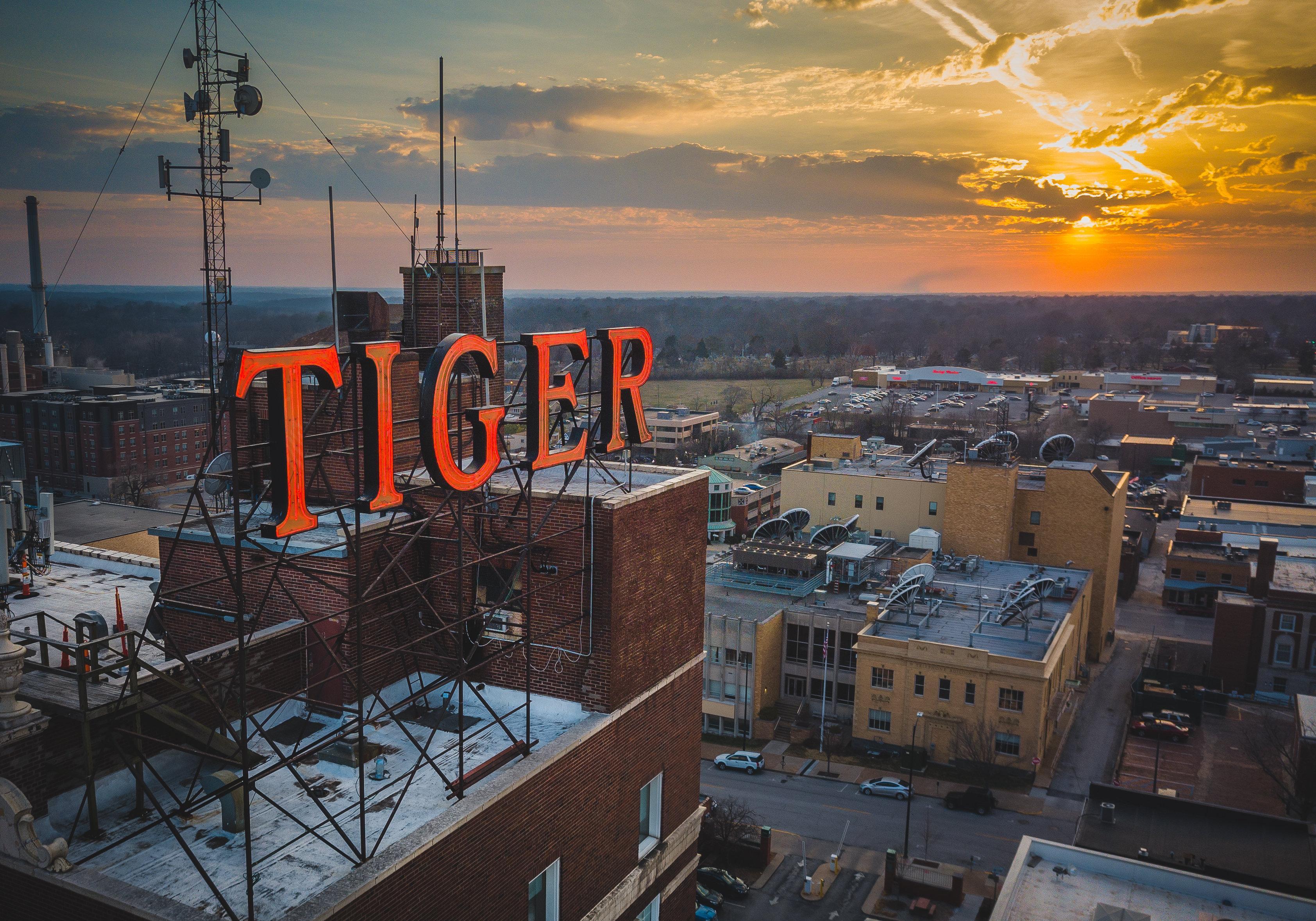 Voco The Tiger Hotel, Columbia, Mo By Ihg 3*