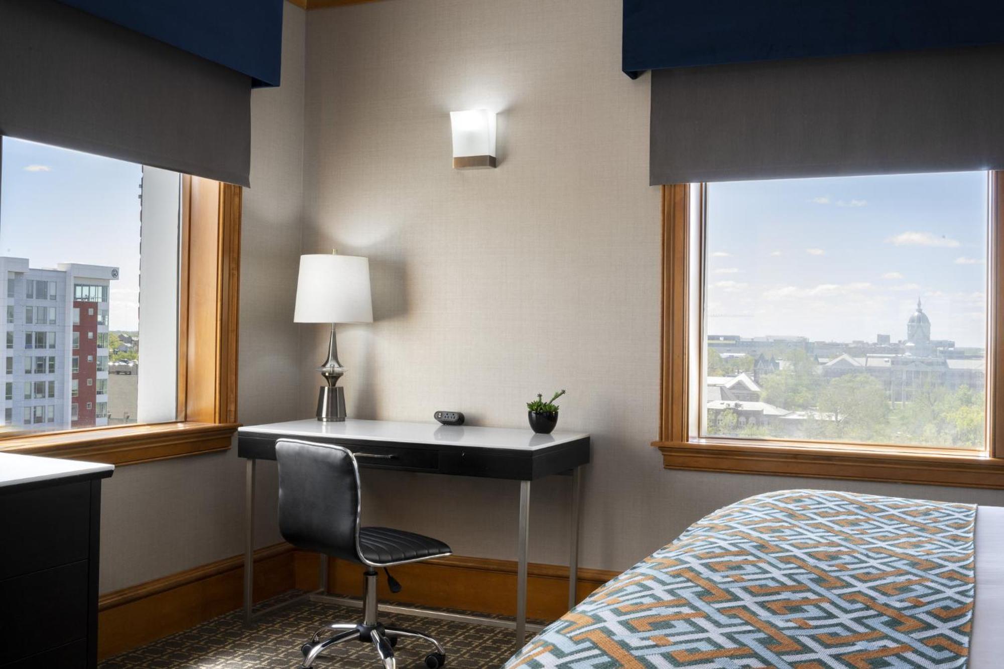 Hotel Voco The Tiger Hotel, Columbia, Mo By Ihg Columbia